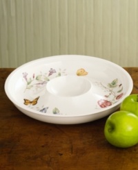 A floral and butterfly pattern featuring monarchs, dragonflies, tiger swallowtails and blue butterflies lends your tabletop a romantic, whimsical sensibility. Make a magnificent presentation of appetizers with this lovely chip and dip bowl. A floral and butterfly pattern featuring monarchs, dragonflies, tiger swallowtails and blue butterflies lends your tabletop a romantic, whimsical sensibility. Make a magnificent presentation of appetizers with this lovely chip and dip bowl.
