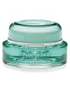 Hope might not exist in a jar, but miracles do. This dream cream is for real and delivers a powerful punch against wrinkles. Watch them melt away within minutes.