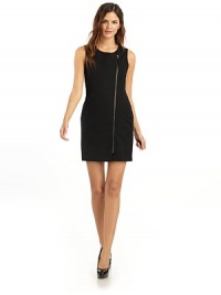 THE LOOKRounded necklineExposed front zipperSleevelessDual front slash pocketsPrincess seamsOpen back with twist detail at collarTHE FITAbout 17 from natural waistTHE MATERIALWoolPolyester liningCARE & ORIGINDry cleanImported THE LOOKRounded necklineExposed front zipperSleevelessDual front slash pocketsPrincess seamsOpen back with twist detail at collarTHE FITAbout 17 from natural waistTHE MATERIALWoolPolyester liningCARE & ORIGINDry cleanImported