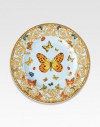 The House of Versace's extraordinary new porcelain dinnerware collection is defined by the scrolling vines and verdant detail of an elegant country garden. From the Butterfly Garden CollectionPorcelain10½ diam.Hand washMade in Germany