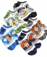 You've got a trend in these. With Buzz, Woody and his horse, Bullseye, he'll have cool, fun socks to wear with his favorite outfits. You've got a trend in these. With Buzz, Woody and his horse, Bullseye, he'll have cool, fun socks to wear with his favorite outfits.