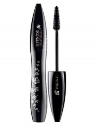 A volumized, extended and full lash fringe for a wide-eye look. The secret behind this amazing result? A new, unique, cone-shaped brush provides an extremely smooth and clean application, precisely defining even your hard-to-reach corners and lower lashes. Combined with the exclusively developed FiberShine formula, it sculpts, curls and loads each lash for the ultimate shiny lash fringe. Lift and thicken every single lash without weighing it down. A volumized, extended and full lash fringe for a wide-eye look. The secret behind this amazing result? A new, unique, cone-shaped brush provides an extremely smooth and clean application, precisely defining even your hard-to-reach corners and lower lashes. Combined with the exclusively developed FiberShine formula, it sculpts, curls and loads each lash for the ultimate shiny lash fringe. Lift and thicken every single lash without weighing it down.