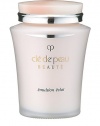 An emulsion for normal to dry skin that diminishes the appearance of dull skin by gently exfoliating old surface cells. Improves the skin's texture and promotes radiance while providing moisture. Use morning and evening after cleansing and balancing the skin. Follow with moisturizer. 1.7 oz.The Importance of Face to Face ConsultationLearn More about Cle de Peau BeauteLocate Your Nearest Cle de Peau Beaute Counter