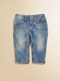 An essential pair of stone-washed, five-pocket jeans with whiskering and fading in a classic silhouette.Front snap closureAdjustable waistband with belt loopsZip flyFive-pocket style69% cotton/29% polyester/2% spandexMachine washImported An essential pair of stone-washed, five-pocket jeans with whiskering and fading in a classic silhouette.Front snap closureAdjustable waistband with belt loopsZip flyFive-pocket style69% cotton/29% polyester/2% spandexMachine washImported