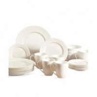 Gorham Callington 40pc Bone China Dinnerware Set Service for 8 Gorham Callington 40pc Bone China Dinnerware Set Service for 8