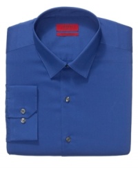 Saturate your style with the cool, sophisticated blue of this Alfani dress shirt.