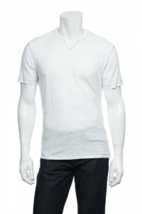 Quiksilver Mens Graphic Tee T-Shirt - Style ON805WH540 Quiksilver Mens Graphic Tee T-Shirt - Style ON805WH540
