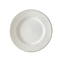 Like icing on a wedding cake, the Ballet Icing Collection elicits both awe and admiration as it captures the graceful elements and sweeping orchestrations of dance. The delicate piping of the pattern evokes the craft of a master cake decorator forming circular spirals in white on our newest fine bone china patterns. Like icing on a wedding cake, the Ballet Icing Collection elicits both awe and admiration as it captures the graceful elements and sweeping orchestrations of dance. The delicate piping of the pattern evokes the craft of a master cake decorator forming circular spirals in white on our newest fine bone china patterns.