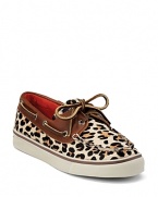 In a safari-ready leopard print, Sperry's timeless Bahama boat shoes take a walk on the wild side.