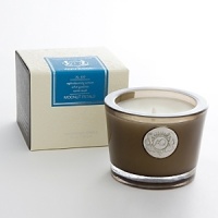Aquiesse uses a proprietary soy wax blend and is made with organic soy bean oil and carefully selected lead-free wicks. The soy candle is stylishly encased in smoke-brown glass. Aquiesse uses a proprietary soy wax blend and is made with organic soy bean oil and carefully selected lead-free wicks. The soy candle is stylishly encased in smoke-brown glass.