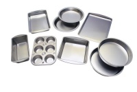 EZ Baker Nine Piece Bakeware Set EZ Baker Nine Piece Bakeware Set
