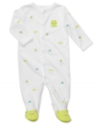 Cute and cozy footed sleeper by Carter's. Cute and cozy footed sleeper by Carter's.