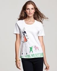 Take your love of all things canine to a stylish new level in this BASLER tee, illustrated with an über-chic lady walking with two of her best friends. Take your love of all things canine to a stylish new level in this BASLER tee, illustrated with an über-chic lady walking with two of her best friends.