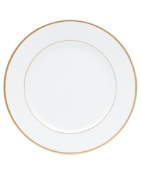 Serve special meals on Bernardaud's simply beautiful gold-rimmed dinner plates and make dining at home feel like a four-star affair. Serve special meals on Bernardaud's simply beautiful gold-rimmed dinner plates and make dining at home feel like a four-star affair.