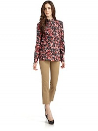 THE LOOKAllover abstract rose printPeter Pan collarButton closureChest pocketLong sleeves with vent in cuffs and button closureTHE FITAbout 28 from shoulder to hemTHE MATERIALCottonCARE & ORIGINDry cleanImportedModel shown is 5'11 (180cm) wearing US size 4. THE LOOKAllover abstract rose printPeter Pan collarButton closureChest pocketLong sleeves with vent in cuffs and button closureTHE FITAbout 28 from shoulder to hemTHE MATERIALCottonCARE & ORIGINDry cleanImportedModel shown is 5'11 (180cm) wearing US size 4.