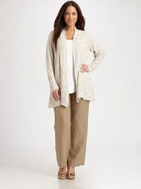A soft, feminine design with easy, open front for a modern look.Open-front designLong sleevesAbout 32 from shoulder to hem48% linen/37% viscose/15% nylonDry cleanImported A soft, feminine design with easy, open front for a modern look.Open-front designLong sleevesAbout 32 from shoulder to hem48% linen/37% viscose/15% nylonDry cleanImported