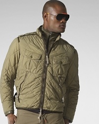 Ideal for exploring the great outdoors, the rugged Field liner is constructed from diamond-quilted taffeta with 40 grams of lightweight filling for warmth and comfort in a range of conditions. Ideal for exploring the great outdoors, the rugged Field liner is constructed from diamond-quilted taffeta with 40 grams of lightweight filling for warmth and comfort in a range of conditions.