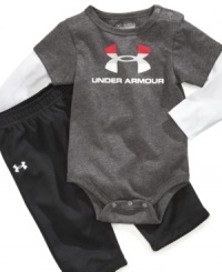 Cozy and cute, this Under Armour set will have showing off his sporty side. Cozy and cute, this Under Armour set will have showing off his sporty side.