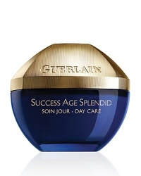 Deep Action Day Care for the Face, Neck and Décolleté SPF 10Created using a sensual and supremely resilient flower, Intense Magnolia Concentrate imparts a youthful look to your skin and reawakens your skin's original beauty. It helps to make up for the slow-down of the skin's fundamental processes which occurs at menopause*, for deep-down restructuring and an anti-slackening action. Intensely nourished, the skin is fuller and regains bounce and resilience. Facial contours are shapelier and re-sculpted. The fabulously absorbent formula melts easily into the skin for deep-down restructuring and a lasting feeling of comfort with each application. The skin is visibly fuller, smoother and more resilient. Deep Action Day Care for the Face, Neck and Décolleté SPF 10Created using a sensual and supremely resilient flower, Intense Magnolia Concentrate imparts a youthful look to your skin and reawakens your skin's original beauty. It helps to make up for the slow-down of the skin's fundamental processes which occurs at menopause*, for deep-down restructuring and an anti-slackening action. Intensely nourished, the skin is fuller and regains bounce and resilience. Facial contours are shapelier and re-sculpted. The fabulously absorbent formula melts easily into the skin for deep-down restructuring and a lasting feeling of comfort with each application. The skin is visibly fuller, smoother and more resilient.