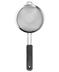 With a flip of the wrist, you can easily drain pasta, rinse strawberries, vegetables and more. This versatile 6 colander is expertly designed with fine mesh for complete straining and a broad, soft rubber handle for a sure grip and easier lifting. With a flip of the wrist, you can easily drain pasta, rinse strawberries, vegetables and more. This versatile 6 colander is expertly designed with fine mesh for complete straining and a broad, soft rubber handle for a sure grip and easier lifting.