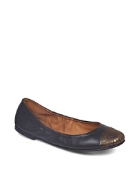 Snake-embossed cap toes take these Sam Edelman ballet flats from staid to downright sensual. Snake-embossed cap toes take these Sam Edelman ballet flats from staid to downright sensual.