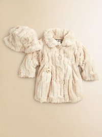 Cover your little one with this plush faux fur design, featuring matching hat for added warmth.Pointed collarButton closureDual seam pocketsFully linedPolyesterMachine washImported