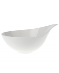 Reshape modern tables with the Flow cereal bowl from Villeroy & Boch. A fluid, asymmetrical design in white fine china offers unconventional elegance for every meal and occasion. Reshape modern tables with the Flow cereal bowl from Villeroy & Boch. A fluid, asymmetrical design in white fine china offers unconventional elegance for every meal and occasion.