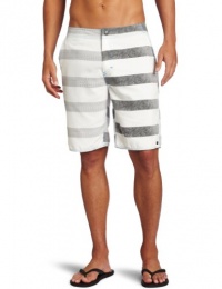 Quiksilver Men's Chunder Amphibian Short Quiksilver Men's Chunder Amphibian Short
