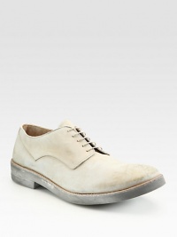 Brushed leather lends a relaxed feel to everyday, casual style.Leather upperLeather liningPadded insoleRubber soleMade in Italy Brushed leather lends a relaxed feel to everyday, casual style.Leather upperLeather liningPadded insoleRubber soleMade in Italy
