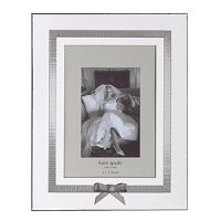 Romantics, take heart! Sweet-as-can-be bows accent a 5 x 7 frame, injecting feminine style into this aptly named collection. Romantics, take heart! Sweet-as-can-be bows accent a 5 x 7 frame, injecting feminine style into this aptly named collection.
