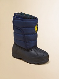 Essential snow boots with a durable, waterproof rubber foot and a solid channel-quilted nylon shaft features a removable, warm plaid sock.Grip-tape closureNylon upperFleece liningRubber solePadded insoleImported Essential snow boots with a durable, waterproof rubber foot and a solid channel-quilted nylon shaft features a removable, warm plaid sock.Grip-tape closureNylon upperFleece liningRubber solePadded insoleImported