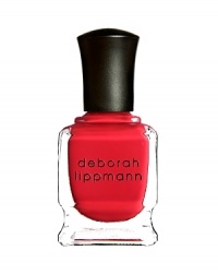 Timeless Parisian red. Timeless Parisian red.