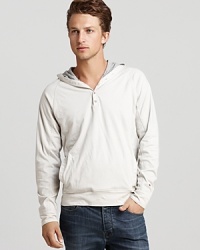 Layer this mellow hoodie on a windy afternoon or when you're hanging with friends for an above average essential look. Layer this mellow hoodie on a windy afternoon or when you're hanging with friends for an above average essential look.
