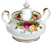 Royal Albert Old Country Roses Covered Sugar Bowl Royal Albert Old Country Roses Covered Sugar Bowl
