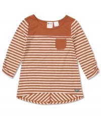 Allover stripes on this tee from Roxy make it a sweet style, perfect for a sunny day. Allover stripes on this tee from Roxy make it a sweet style, perfect for a sunny day.