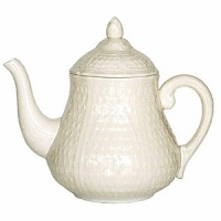 In 1821, Gien was founded for the purpose of bringing fine English earthenware manufacturing techniques to France. Pont Au Choux White is an ivory dinnerware collection with intricate inlaid design work. In 1821, Gien was founded for the purpose of bringing fine English earthenware manufacturing techniques to France. Pont Au Choux White is an ivory dinnerware collection with intricate inlaid design work.