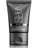 This lightweight oil-free primer instantly refines the look of pores to regulate shine to create an immaculate canvas. Mineral Powders manage oil in the T-Zone and other shine-prone areas while Pure Lentil Seed extract diminishes the appearance of dilated pores over time for a more refined appearance. Makeup glides on and blends easily for an application that stays fresh and vibrant for hours on end. 1 oz. 