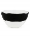 Leave it to kate spade to improve upon the classic sophistication of black and white. A concentric pattern featuring the timeless pairing lends your tabletop easy elegance.