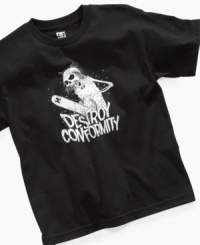 Rise up. He can break out of the norm in this Destroy Conformity t-shirt from DC Shoes, perfect for showing off his individual style. Rise up. He can break out of the norm in this Destroy Conformity t-shirt from DC Shoes, perfect for showing off his individual style.
