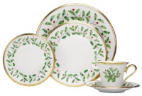 Lenox Holiday 5-Piece Gold-Banded Fine China Place Setting, Service for 1 Lenox Holiday 5-Piece Gold-Banded Fine China Place Setting, Service for 1