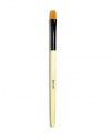 For use with dark Eye Shadow shades, the Eyeliner Brush is perfectly shaped to create a precise and even line. 