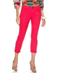 Calvin Klein Jeans puts a trendy spin on these cropped jeans, giving them a splashy wash and a skinny, stretchy fit! Calvin Klein Jeans puts a trendy spin on these cropped jeans, giving them a splashy wash and a skinny, stretchy fit!