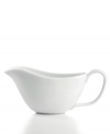 You can't go wrong. Elegantly crafted in bright white porcelain, this versatile gravy boat can withstand the hot blast of the oven or microwave, before hitting your table. From The Cellar's collection of serveware and serving dishes.