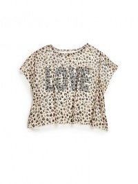 THE LOOKSheer cheetah print in frontBeaded Love print in frontSheer lace backTHE MATERIALPolyesterCARE & ORIGINMachine washMade in USA THE LOOKSheer cheetah print in frontBeaded Love print in frontSheer lace backTHE MATERIALPolyesterCARE & ORIGINMachine washMade in USA