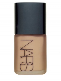 Lightweight texture provides slightly more coverage for a soft, matte finish. The addition of special skin conditioners helps keep this oil-free formula from appearing thick or dry. Ideal for normal, normal-to-oily and oily skin types. Enriched with Panthenol and Vitamins A, D and E to moisturize and revitalize the texture and appearance of the skin, while providing amazing, lasting coverage. 1 oz. Lightweight texture provides slightly more coverage for a soft, matte finish. The addition of special skin conditioners helps keep this oil-free formula from appearing thick or dry. Ideal for normal, normal-to-oily and oily skin types. Enriched with Panthenol and Vitamins A, D and E to moisturize and revitalize the texture and appearance of the skin, while providing amazing, lasting coverage. 1 oz.