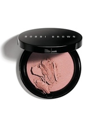 This ultra-soft and smooth pressed powder is formulated with a unique and innovative blend of sheer powder and micro pearls. Powder glides on evenly and gives skin a seamless and sheer natural-looking glow. This ultra-soft and smooth pressed powder is formulated with a unique and innovative blend of sheer powder and micro pearls. Powder glides on evenly and gives skin a seamless and sheer natural-looking glow.
