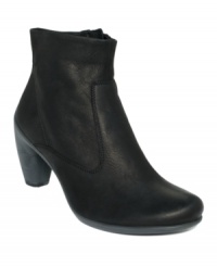 Upgrade your look with structured style. Ecco's Sculptured 65 ankle booties feature a sleek zipper closure and a leather-covered inlay sole. Upgrade your look with structured style. Ecco's Sculptured 65 ankle booties feature a sleek zipper closure and a leather-covered inlay sole.