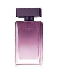 For Her Eau Délicate is a refined and exquisite fragrance, delightfully sweetened by a delicate note of fig on top of amber, osmanthus, patchouli and musky notes. For Her Eau Délicate is a refined and exquisite fragrance, delightfully sweetened by a delicate note of fig on top of amber, osmanthus, patchouli and musky notes.