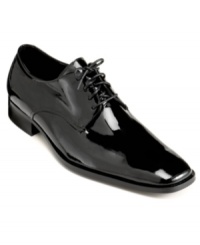 Truly refined. A classic pair of tuxedo oxford men's dress shoes in stunning patent leather with a firm leather sole. Truly refined. A classic pair of tuxedo oxford men's dress shoes in stunning patent leather with a firm leather sole.