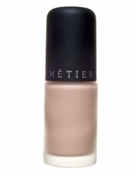 This ultra-light, oil-free tinted moisturizer hydrates and restores skin's essential moisture and fights the signs of aging, while providing just a hint of sheer luminous color. Soft Touch Tinted Moisturizer creates a magnificent, radiant glow that lasts all day. This ultra-light, oil-free tinted moisturizer hydrates and restores skin's essential moisture and fights the signs of aging, while providing just a hint of sheer luminous color. Soft Touch Tinted Moisturizer creates a magnificent, radiant glow that lasts all day.